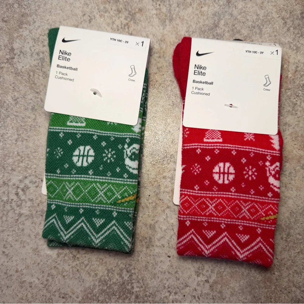 Nike Elite Holiday basketball Crew Socks size youth 10c-3Y